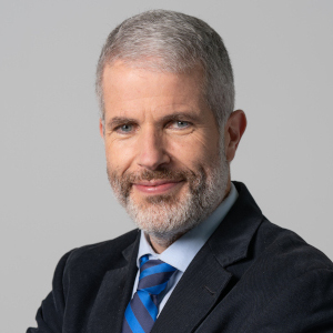 Dr. Lorenzo Fácila Rubio