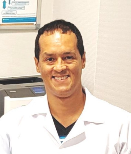 Dr. Sávio Neves Muniz