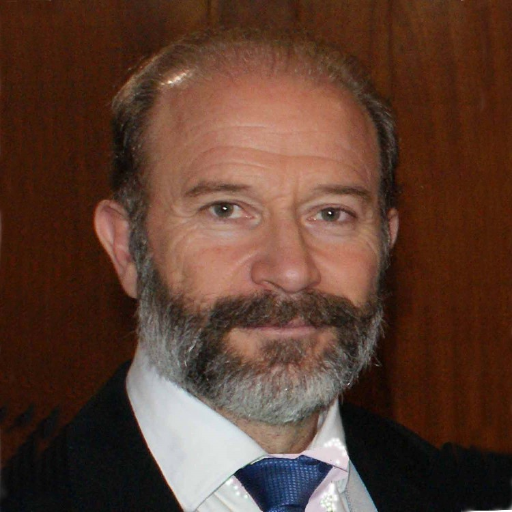 Dr. Javier Sánchez Vega